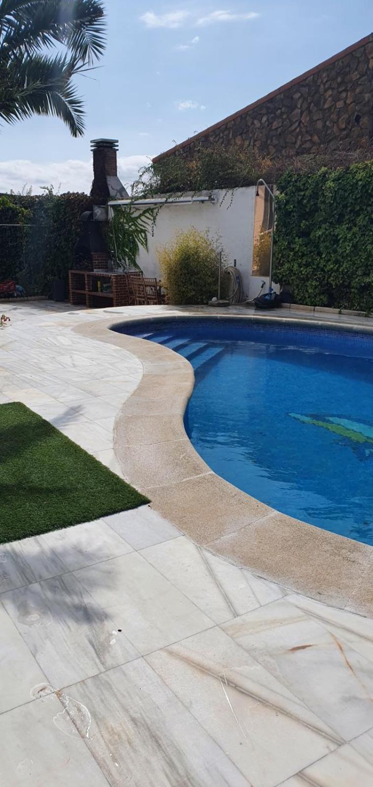 Estupenda Villa En Las Afueras Colmenar de Oreja Εξωτερικό φωτογραφία